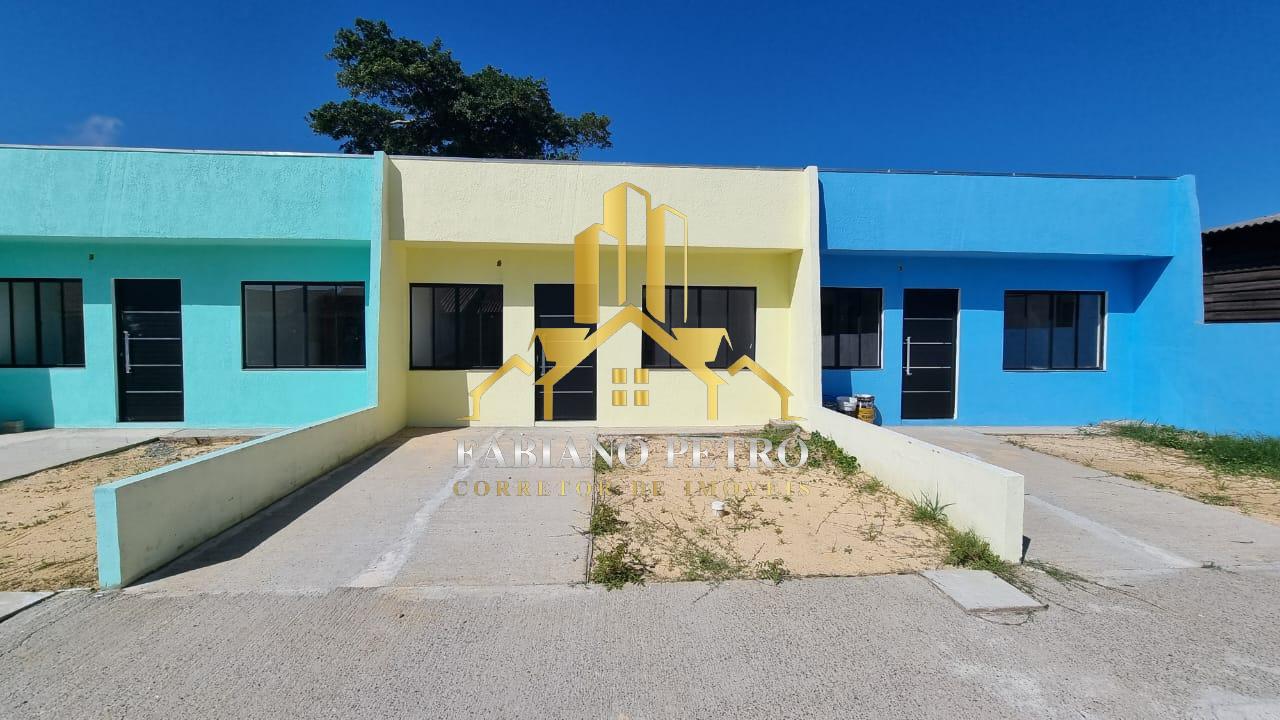 Casa para Venda, em Tramanda�, bairro Bairro Santa Luzia, 2 dormit�rios, 1 banheiro
