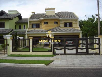 Casa para Venda, em Tramanda�, bairro Centro, 4 dormit�rios, 1 banheiro, 2 su�tes, 2 vagas